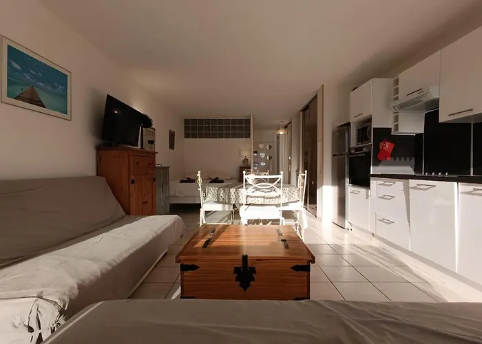 Naturiste Cap D'agde Héliopolis D 78 *